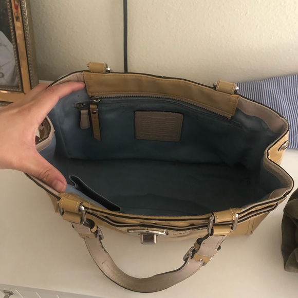 Coach hand bag purse - Picture 7 of 13